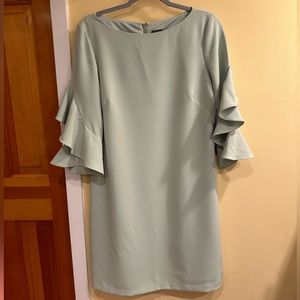 Flutter sleeve, mint colored  Midi dress